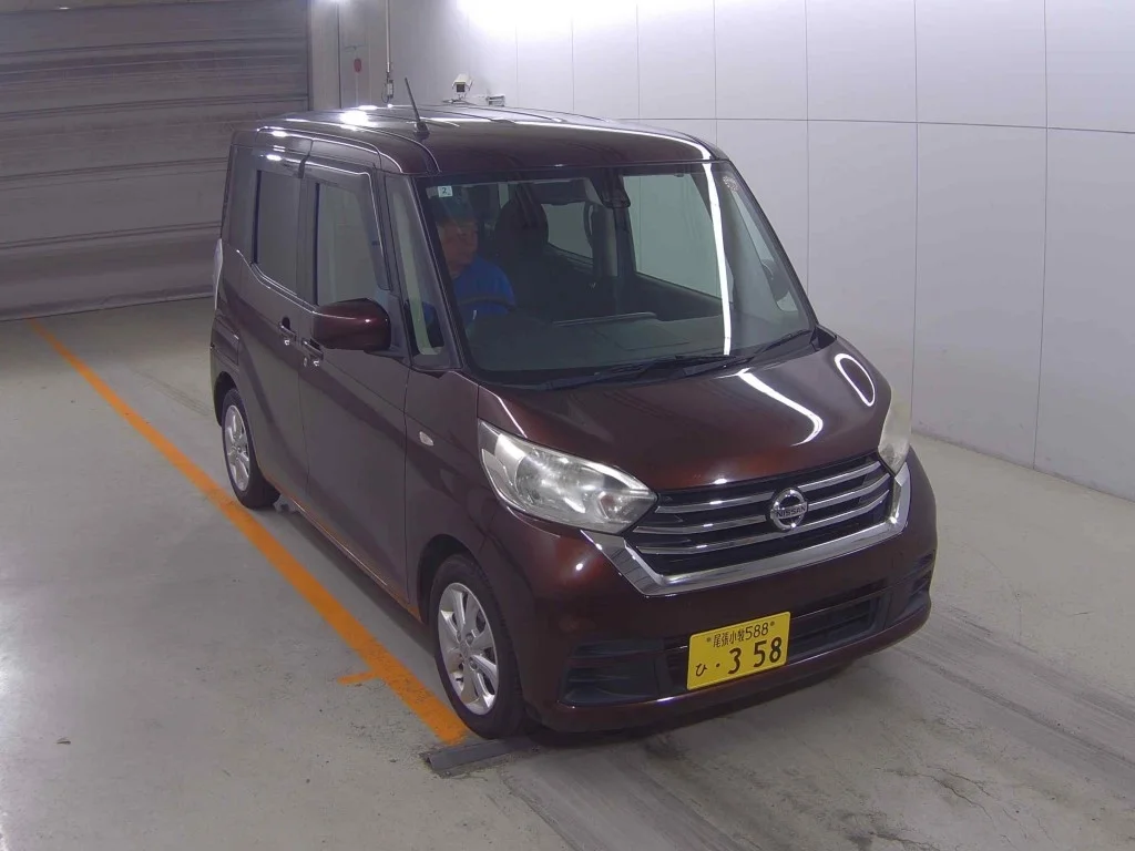Nissan Dayz Roox B21A 2018
